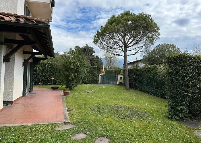 Alessandra Forte dei Marmi